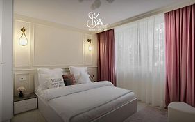 Sika Deluxe Apartment Arad
